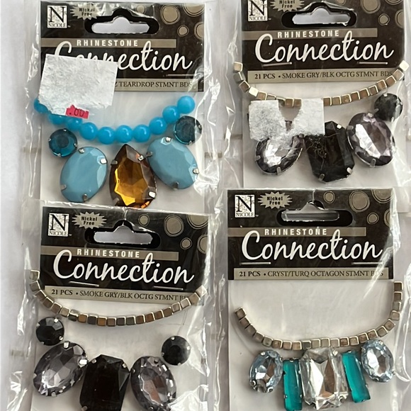 Brand New Lot of 14 pkgs of Nicole Rhinestone Connection Beads - Picture 2 of 5